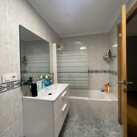 אתר קמפינג Habitacion Privada En Piso Compartido
